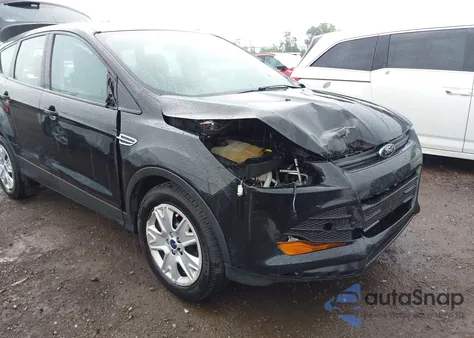 2014 Ford Escape S from USA, damaged, VIN 1FMCU0F7XEUA99301